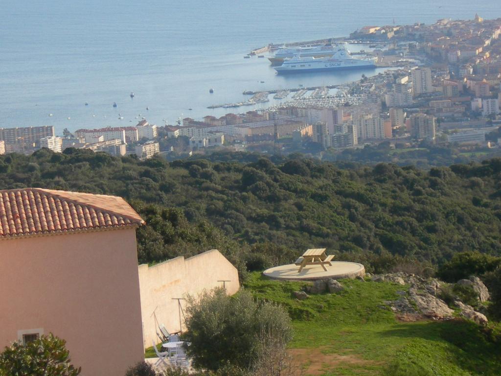Gites Sassone, Vue Panoramique Sur Ajaccio Et La Mer Alata Szoba fotó