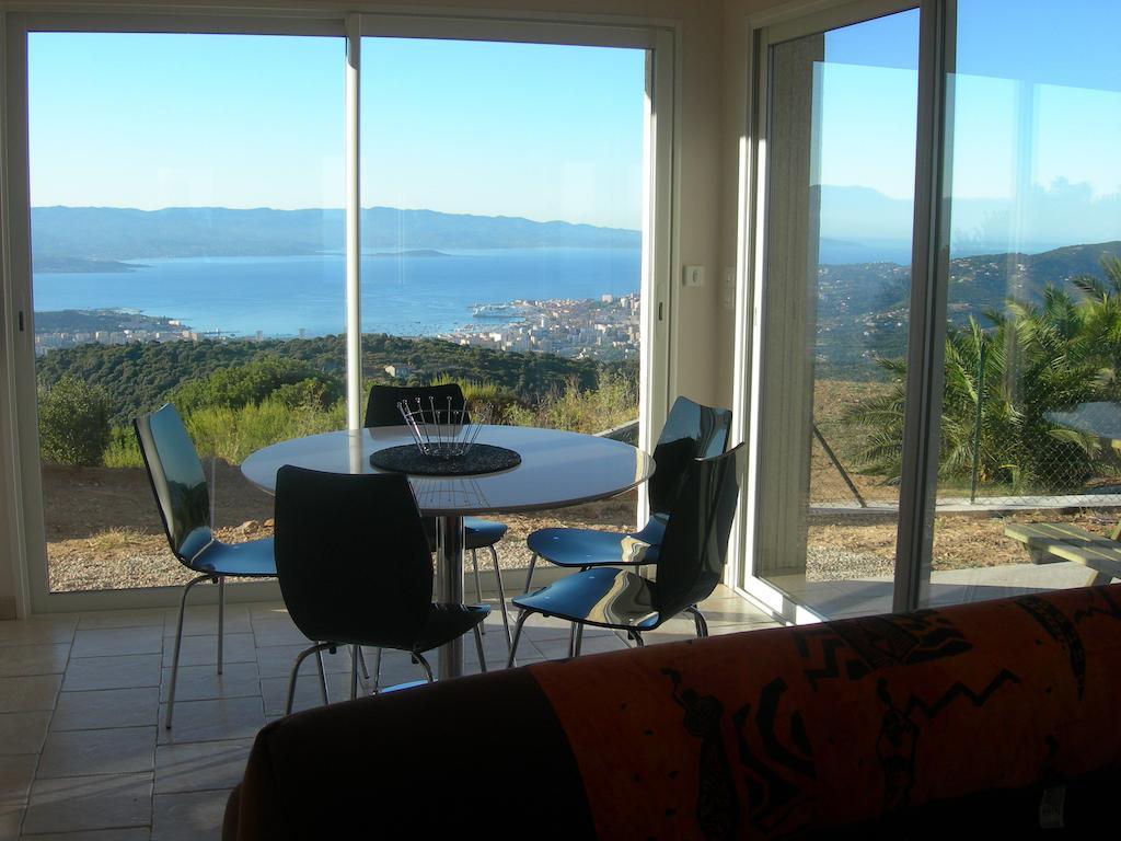 Gites Sassone, Vue Panoramique Sur Ajaccio Et La Mer Alata Szoba fotó